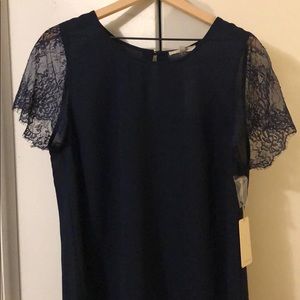 Xl 41 Hawthorn Navy blouse with lace sleeves